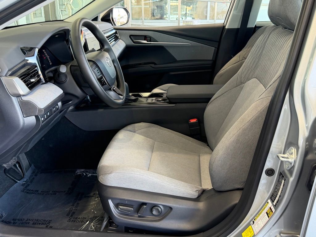 Certified 2026 Toyota Camry LE w/ Convenience Package image 21