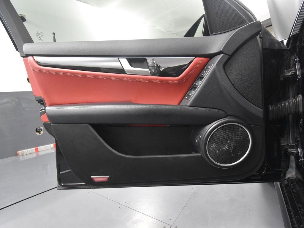 Used 2014 Mercedes-Benz C 63 AMG Sedan image 16