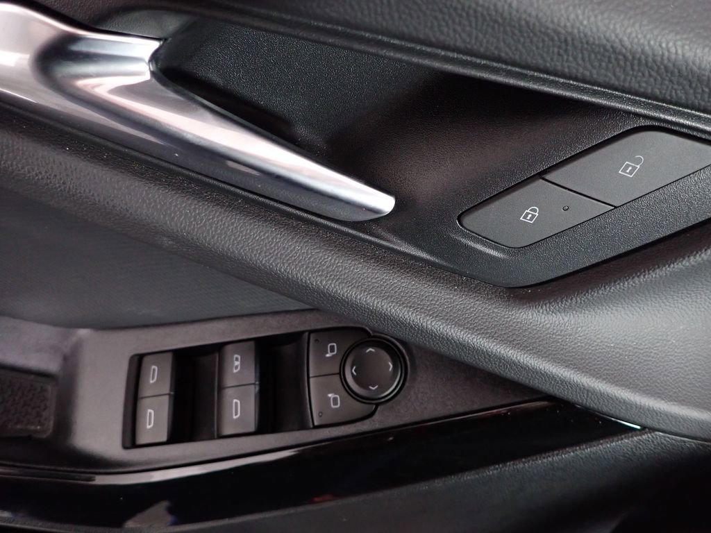 Used 2026 Chevrolet Equinox LT image 20