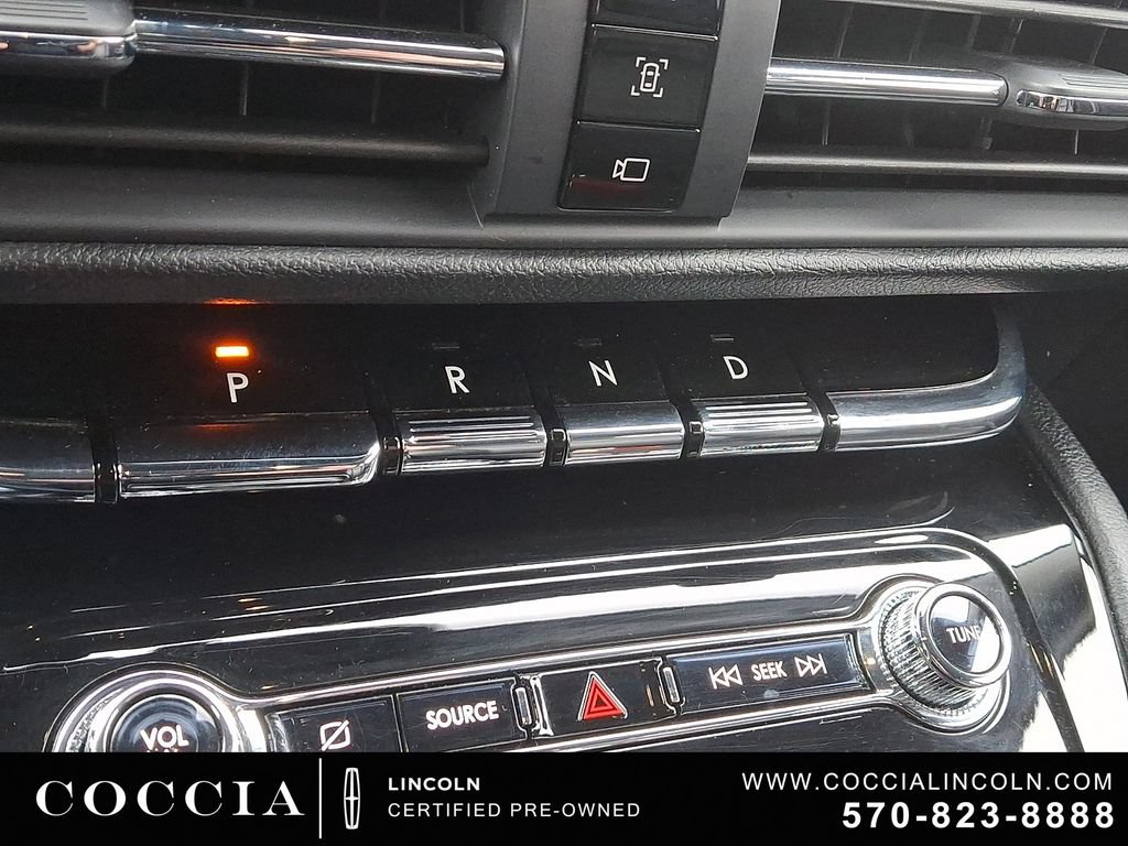 Certified 2022 Lincoln Corsair AWD w/ Equipment Group 101A image 15