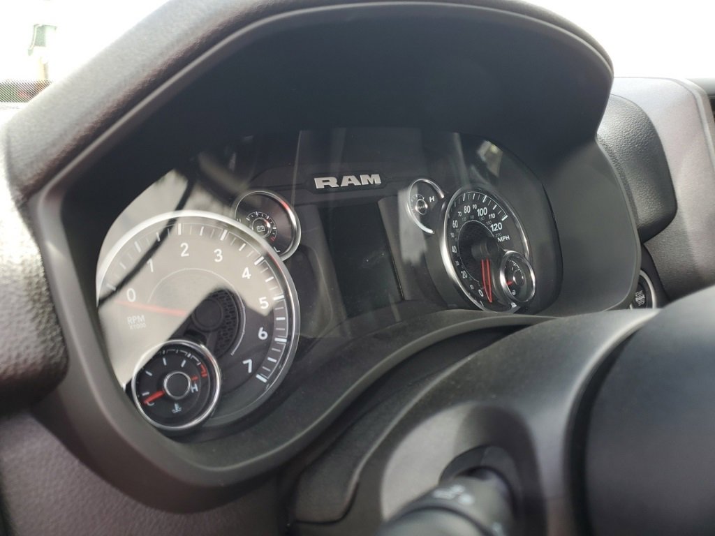 New 2024 RAM 2500 Tradesman w/ Chrome Appearance Group image 25