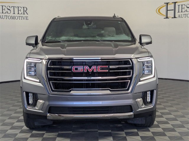 Used 2021 GMC Yukon XL SLT w/ SLT Luxury Plus Package image 3