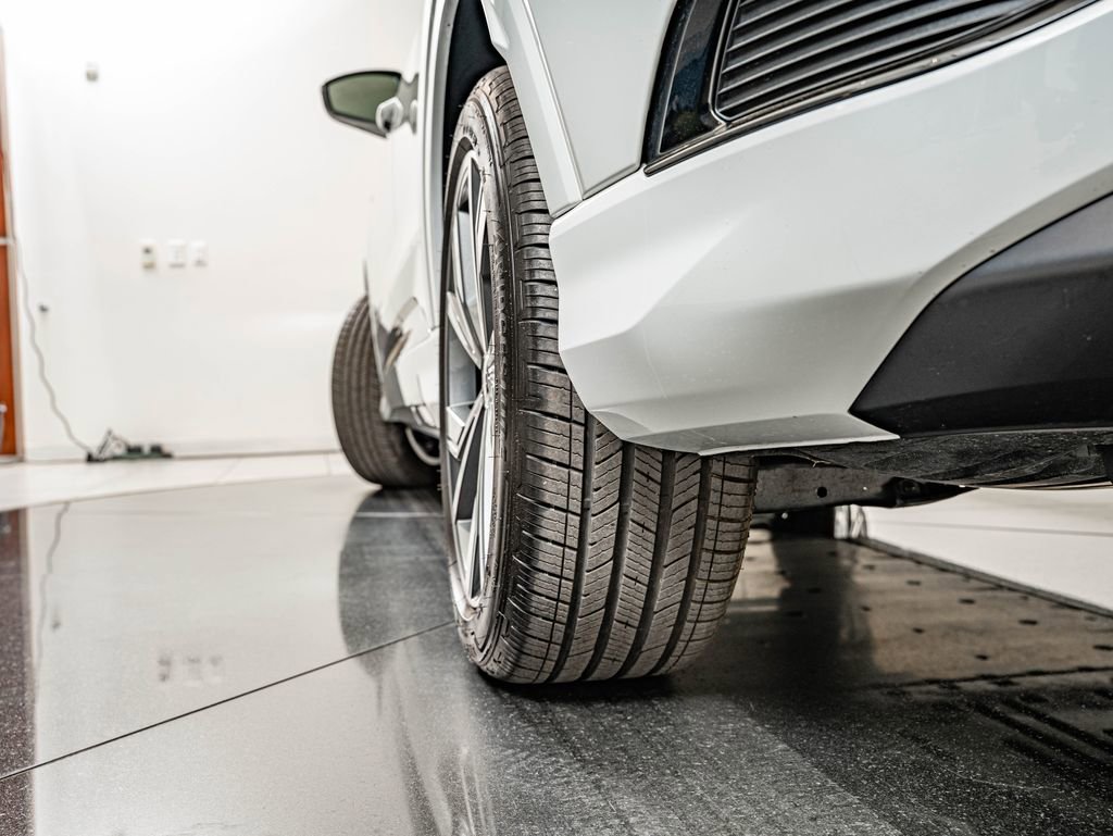 Used 2023 Audi Q4 e-tron Premium w/ Convenience Package image 42