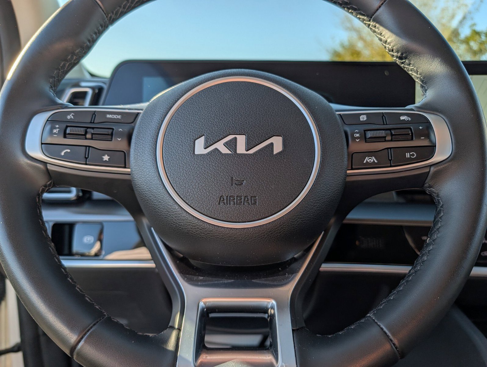 Used 2025 Kia Sportage EX AWD/4WD image 29