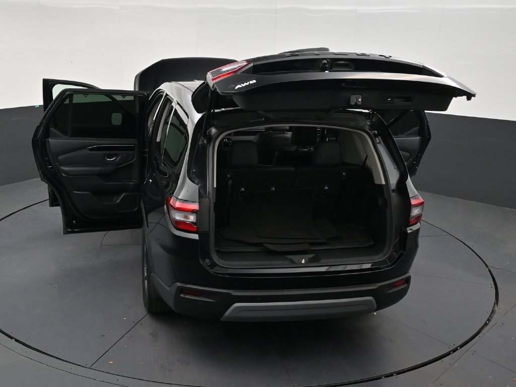 Used 2023 Honda Pilot EX-L image 32