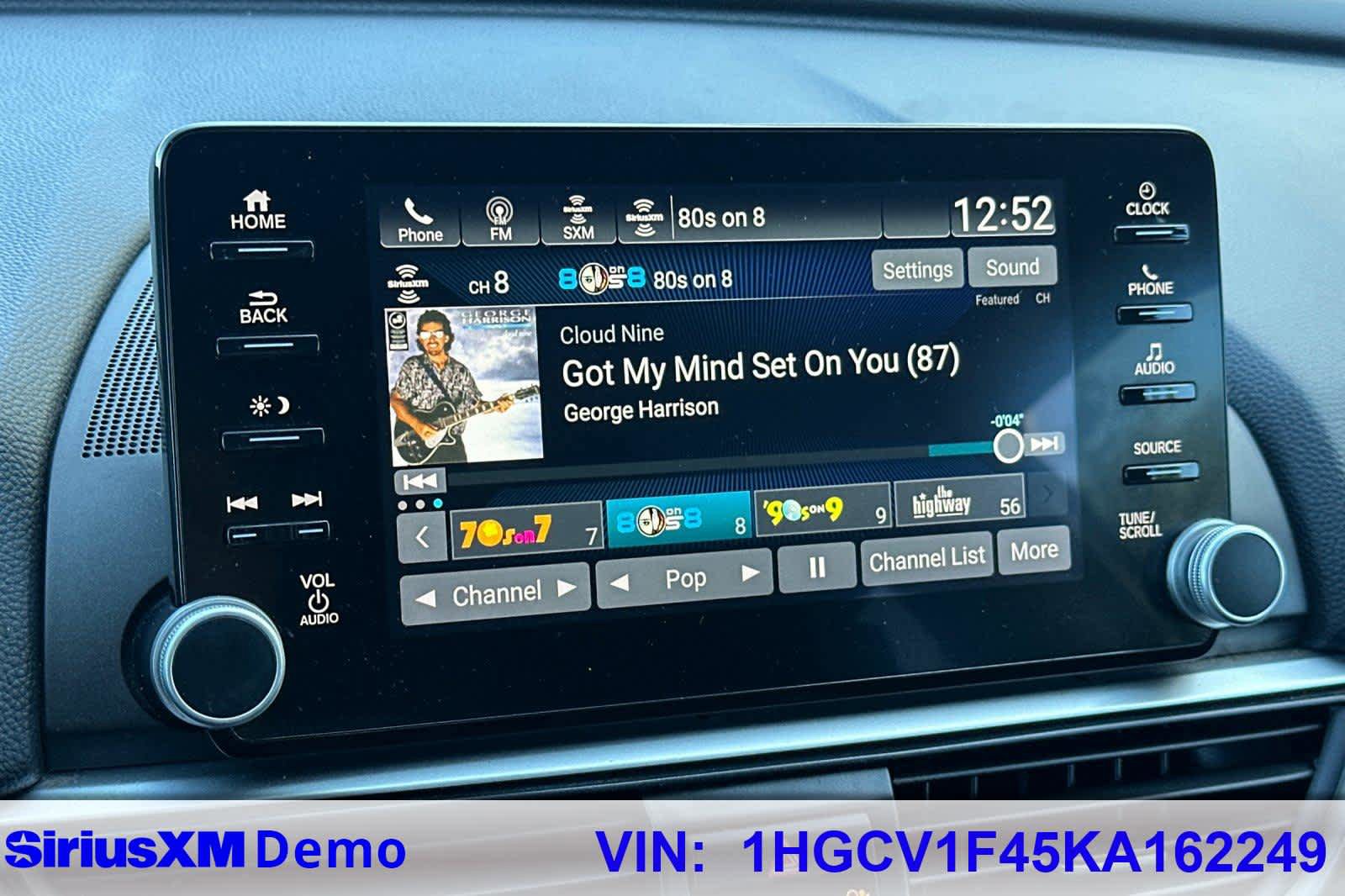 Used 2019 Honda Accord EX image 32