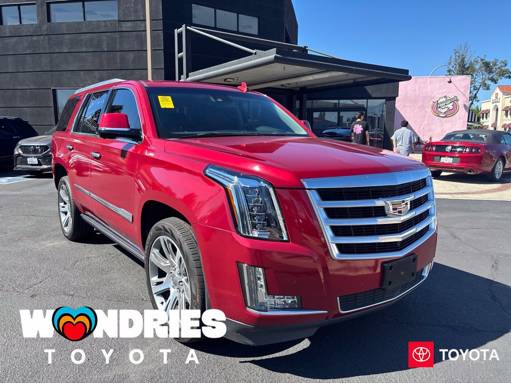 Used 2015 Cadillac Escalade Premium AWD/4WD image 1