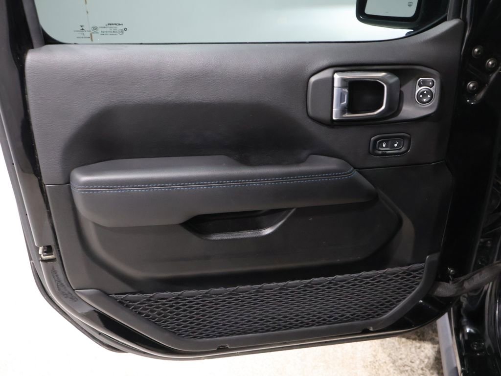 Used 2021 Jeep Wrangler Unlimited Rubicon 4xe w/ Steel Bumper Group image 12