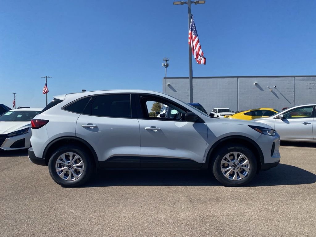 New 2026 Ford Escape Active image 4
