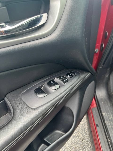 Used 2019 Nissan Pathfinder SV FWD image 13