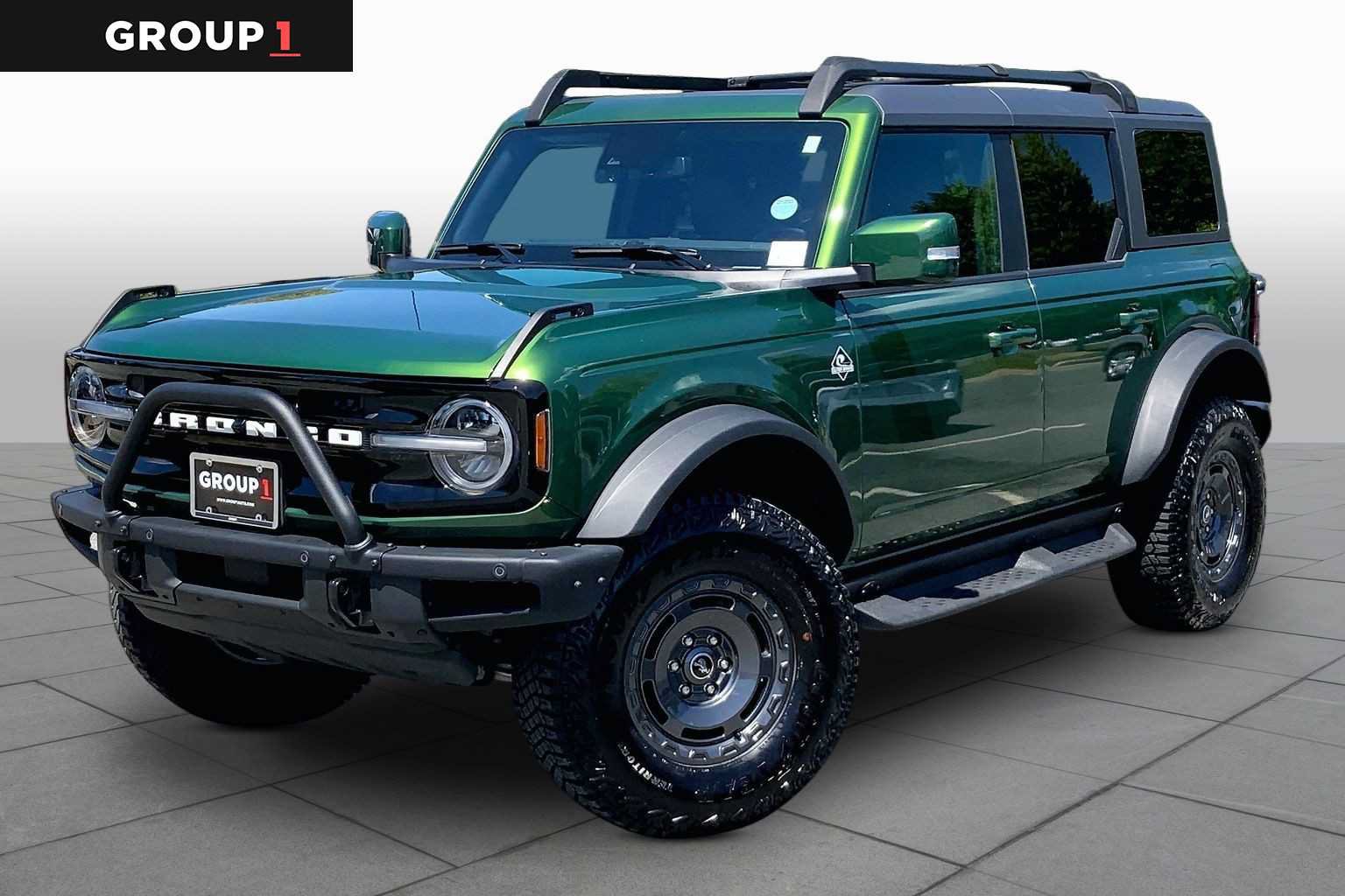 Used 2024 Ford Bronco Outer Banks AWD/4WD image 1