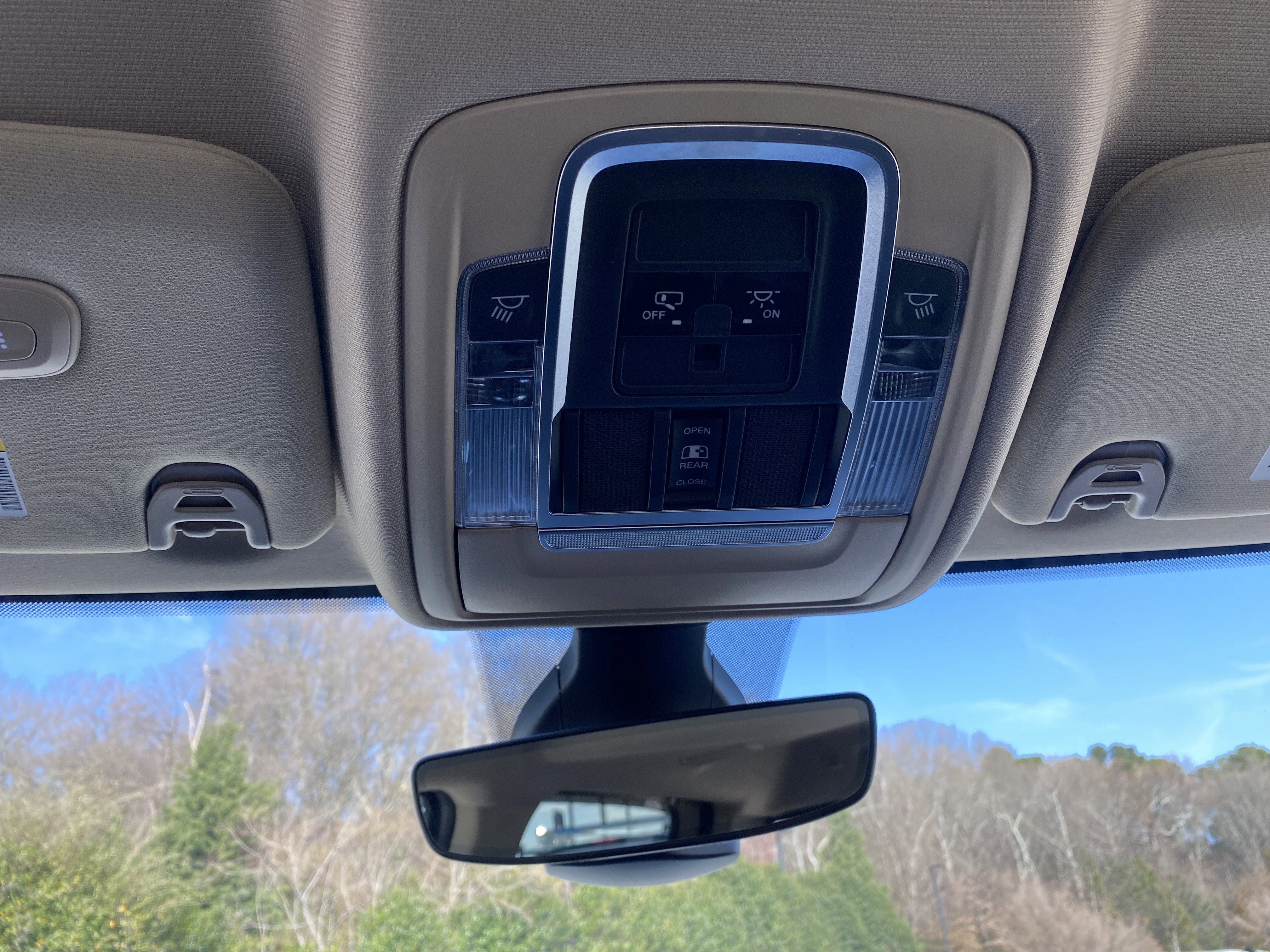 Used 2020 RAM 2500 Laramie image 30