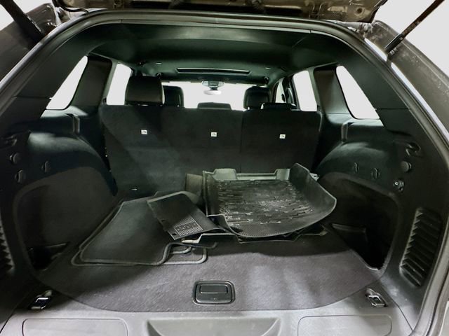 Used 2019 Jeep Grand Cherokee Altitude image 26