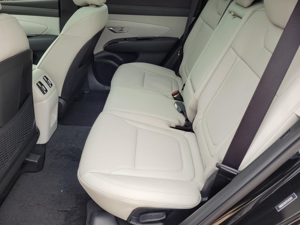 New 2026 Hyundai Tucson Limited FWD image 21