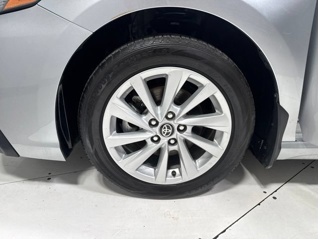 Used 2024 Toyota Camry SE FWD image 6