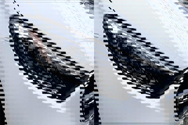 Used 2025 Mercedes-Benz GLC 300 300 image 35