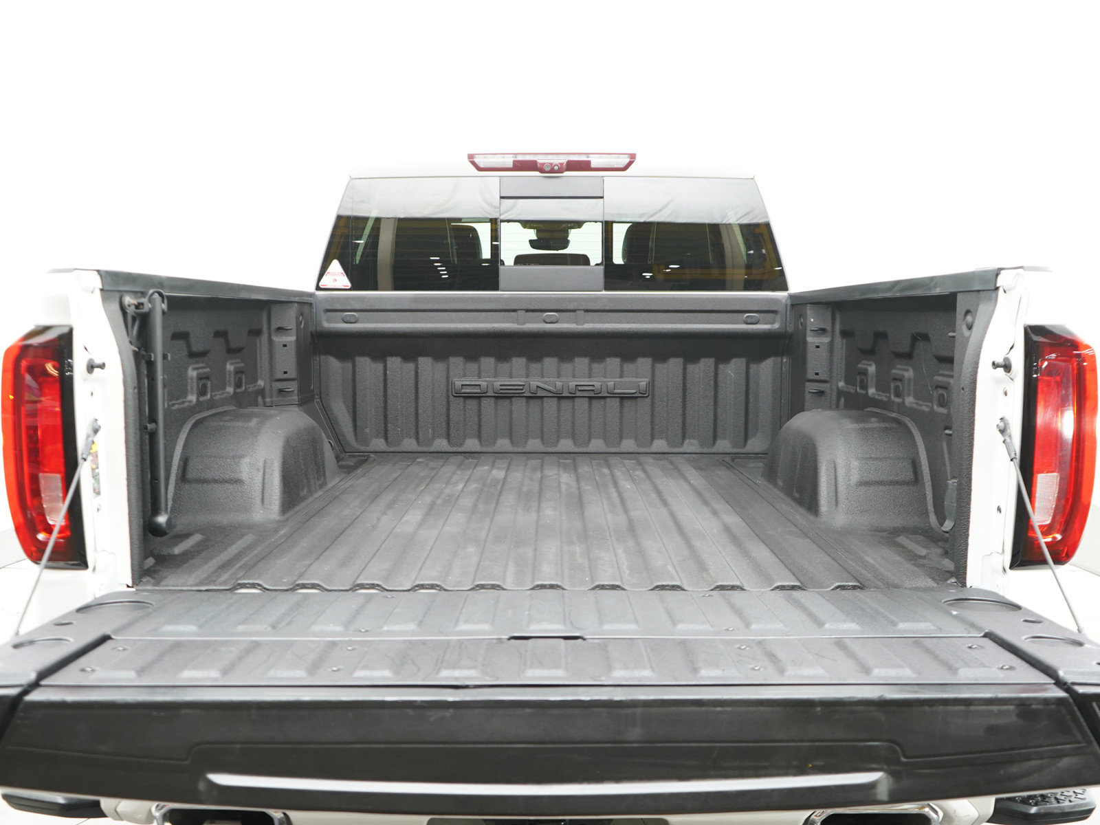 Used 2023 GMC Sierra 1500 Denali Ultimate image 17