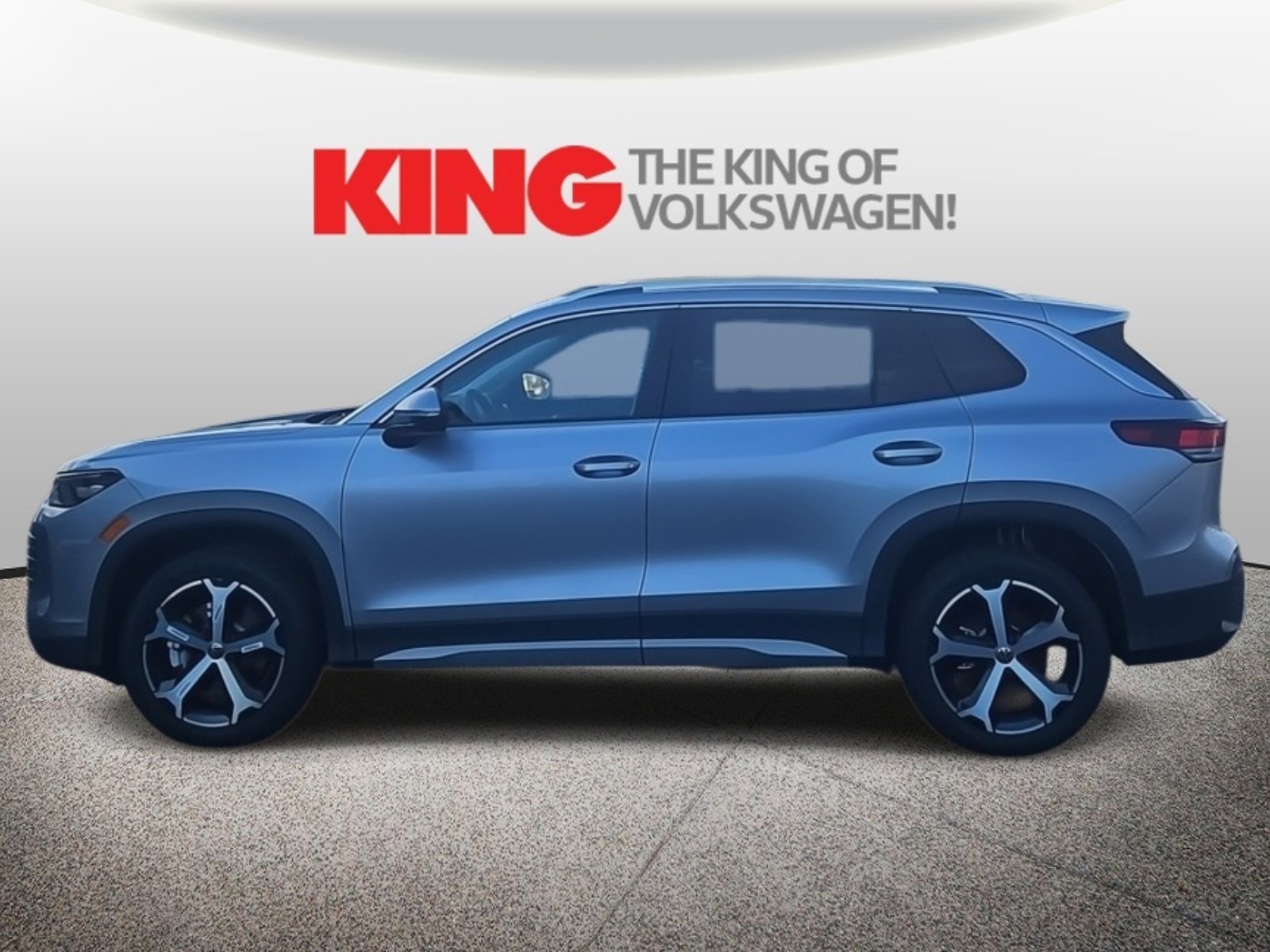 New 2026 Volkswagen Tiguan SE image 7