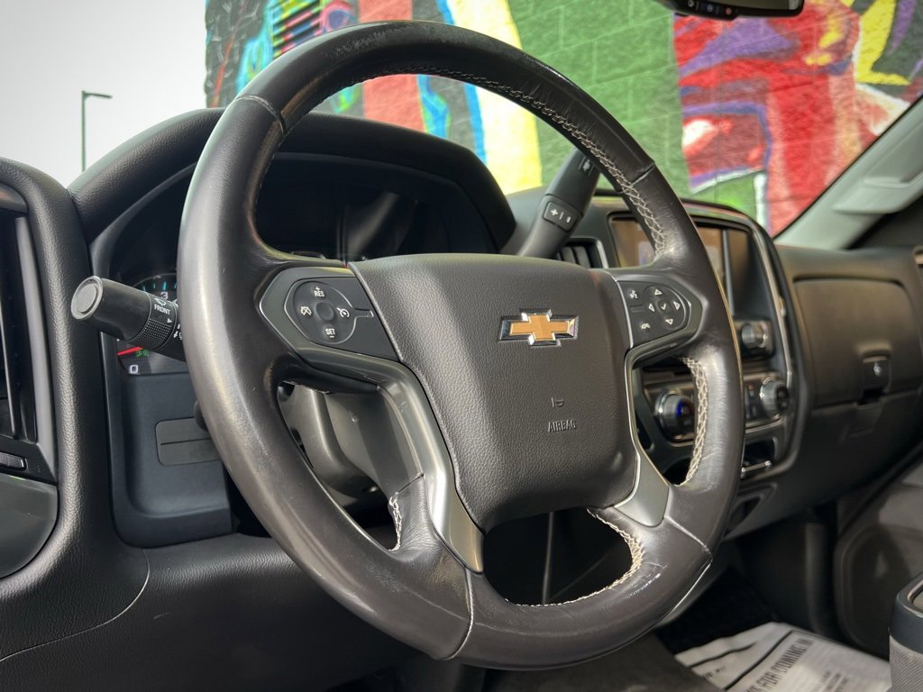 Used 2018 Chevrolet Silverado 1500 LT w/ All Star Edition image 76