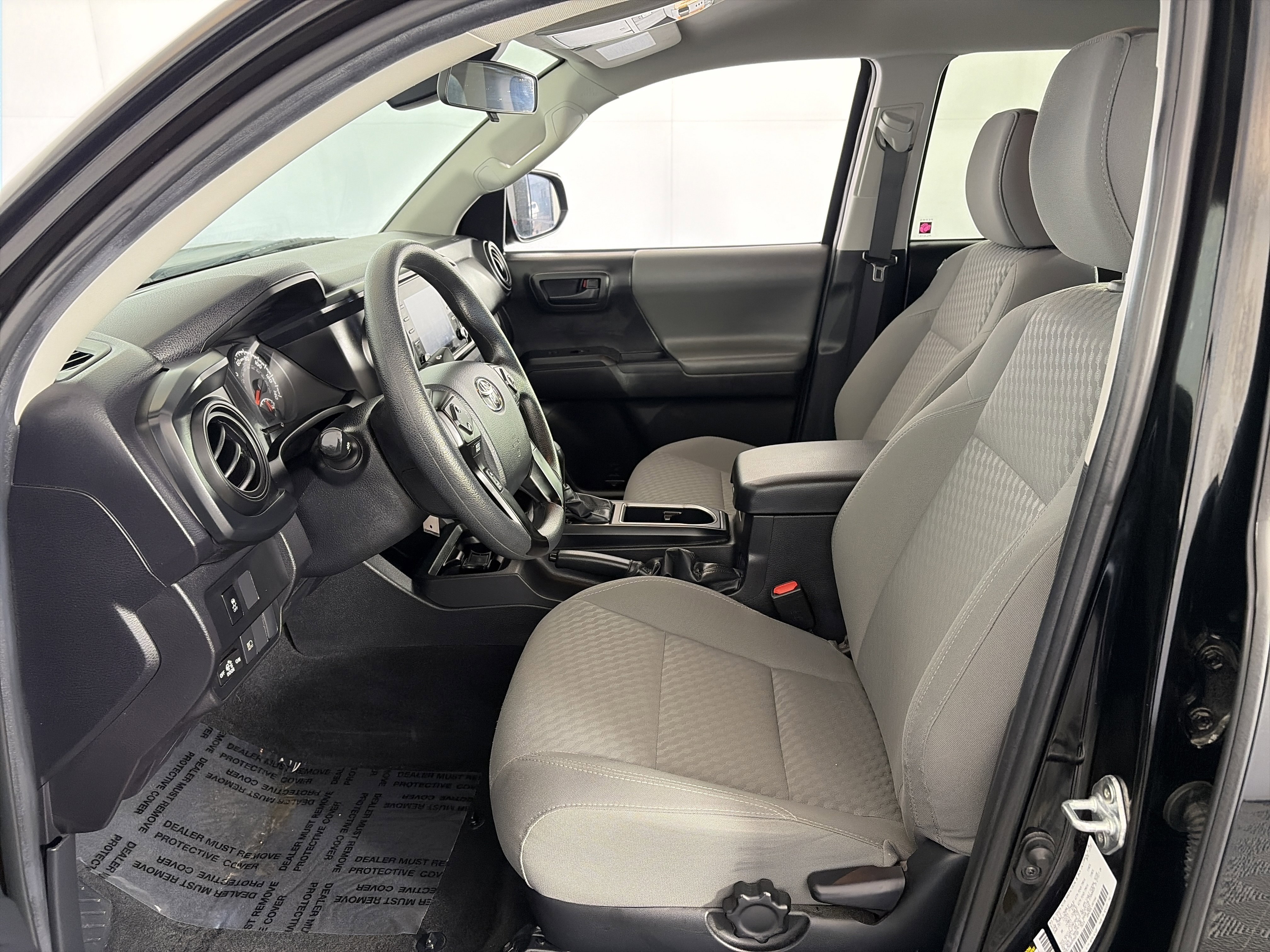 Used 2023 Toyota Tacoma SR AWD/4WD image 6