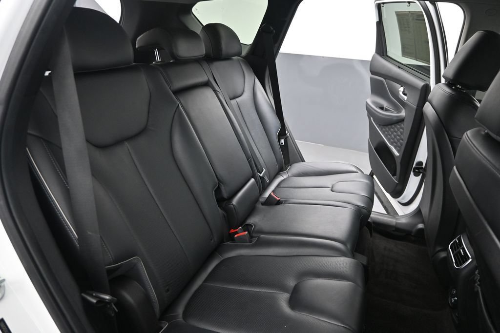 Used 2023 Hyundai Santa Fe Limited AWD/4WD image 32