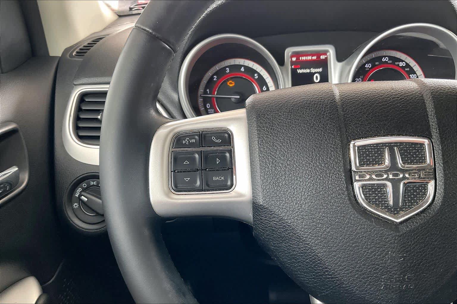 Used 2018 Dodge Journey SE w/ Popular Equipment Group FWD image 23
