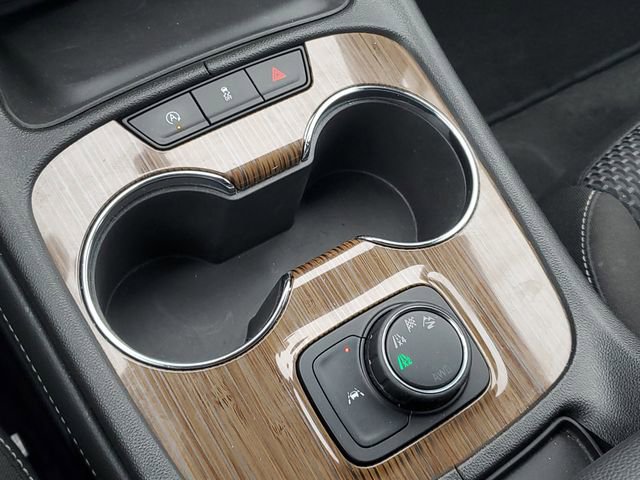 Certified 2023 GMC Acadia SLE image 29