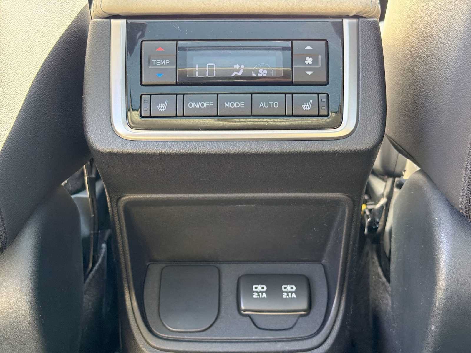 Used 2021 Subaru Ascent Limited w/ Technology Package AWD/4WD image 34
