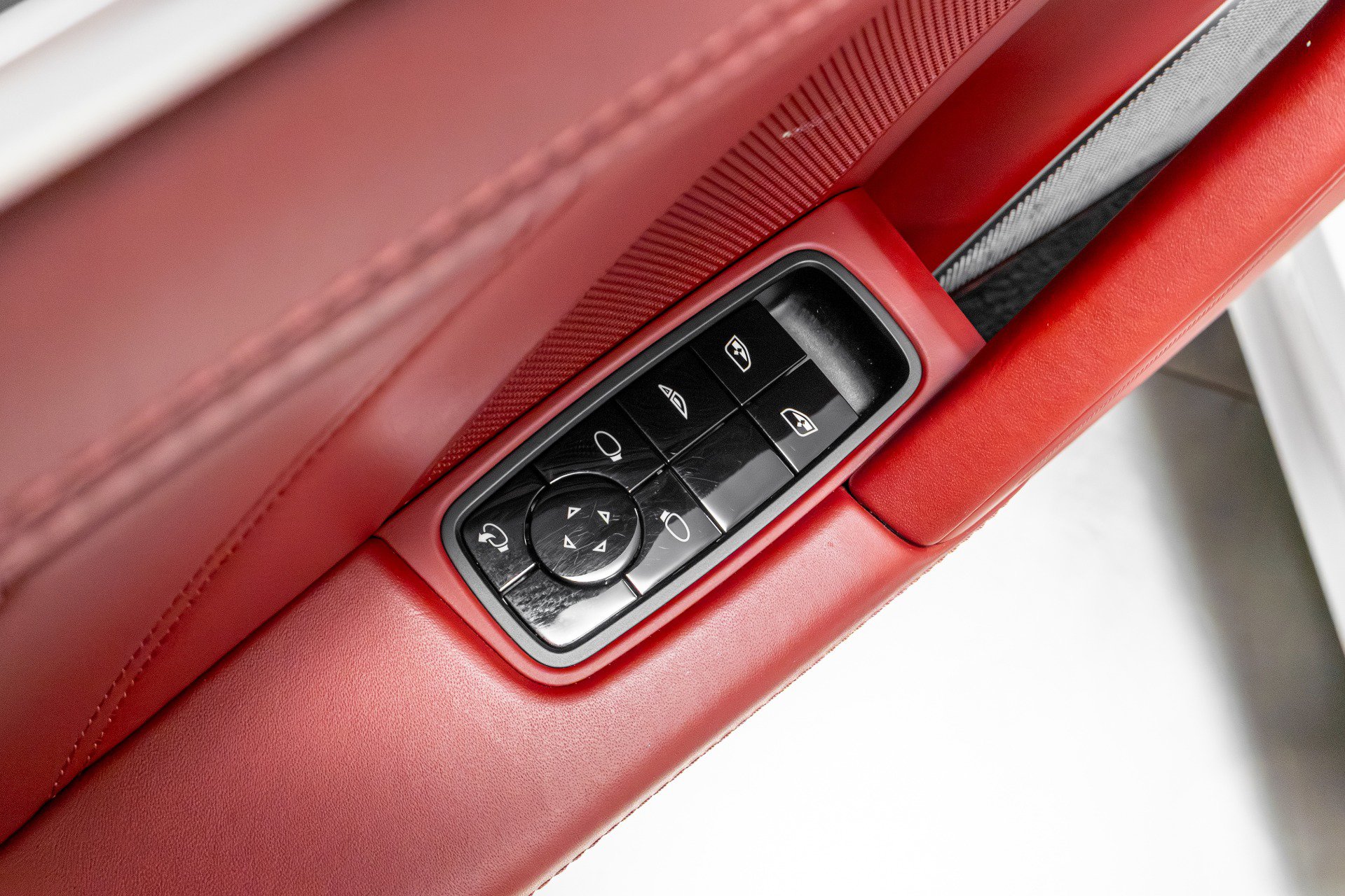 Used 2021 Porsche 911 Turbo S image 53