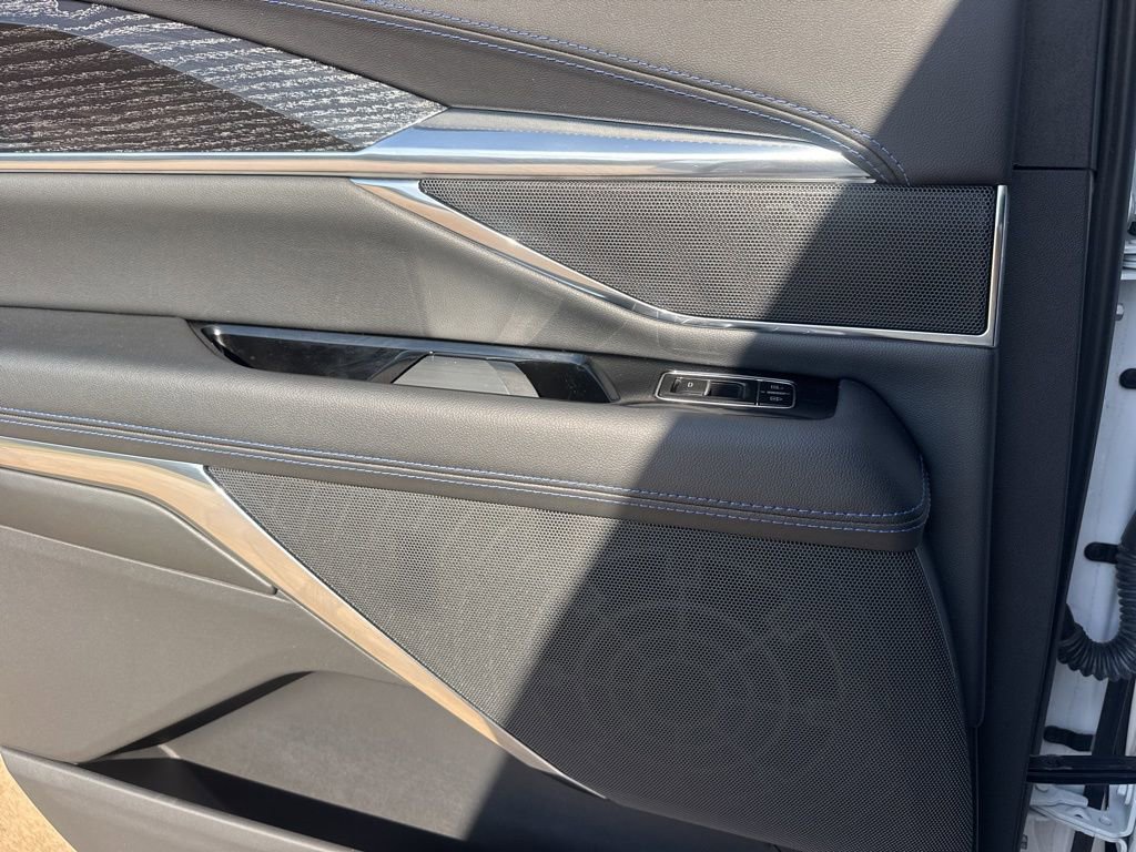 Used 2025 Cadillac Escalade IQ Sport 1 image 29