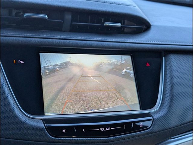 Used 2019 Cadillac XT5 FWD image 12