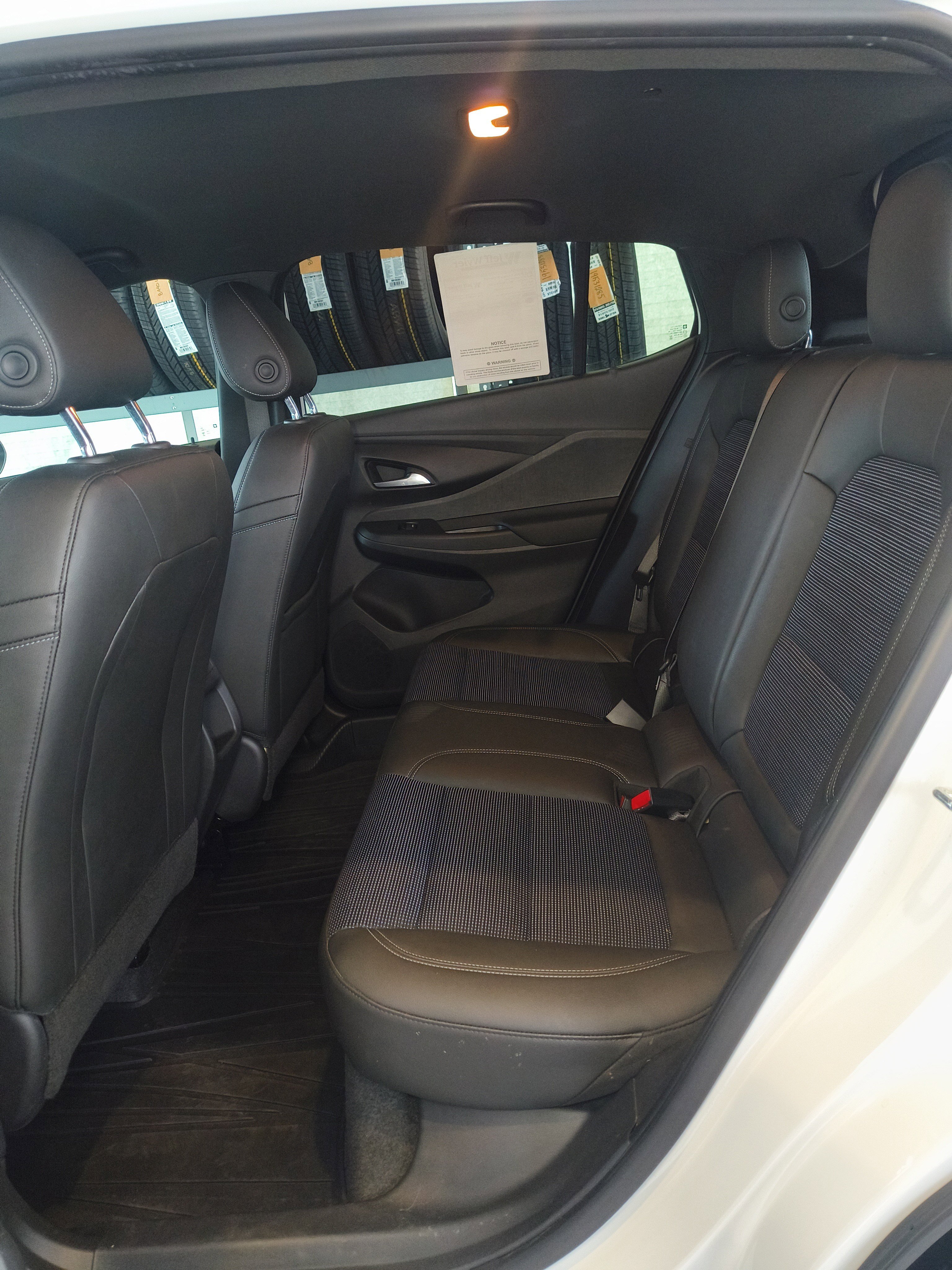 Used 2025 Buick Envista Preferred w/ Convenience I Package image 22