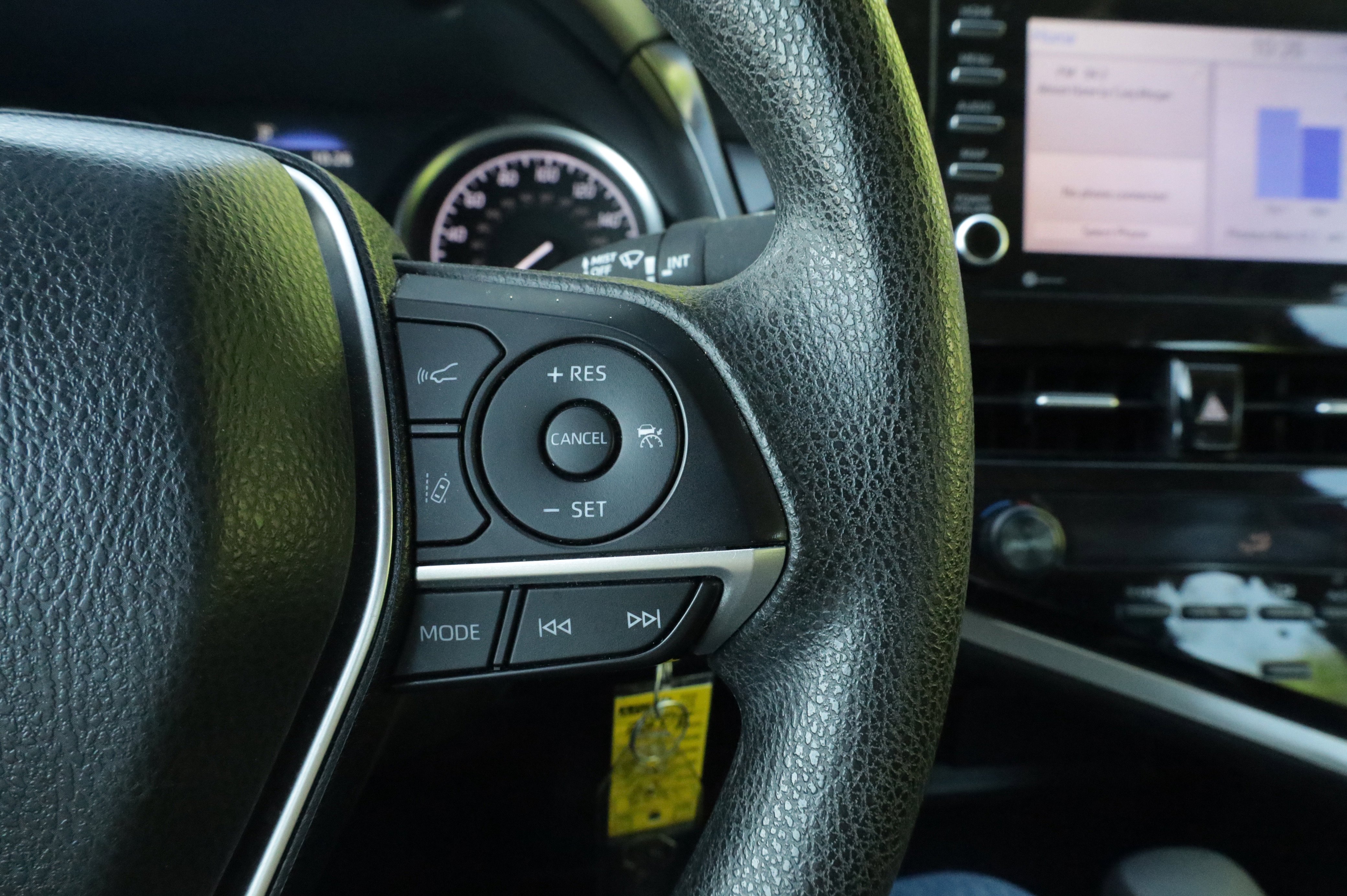 Used 2024 Toyota Camry LE FWD image 14