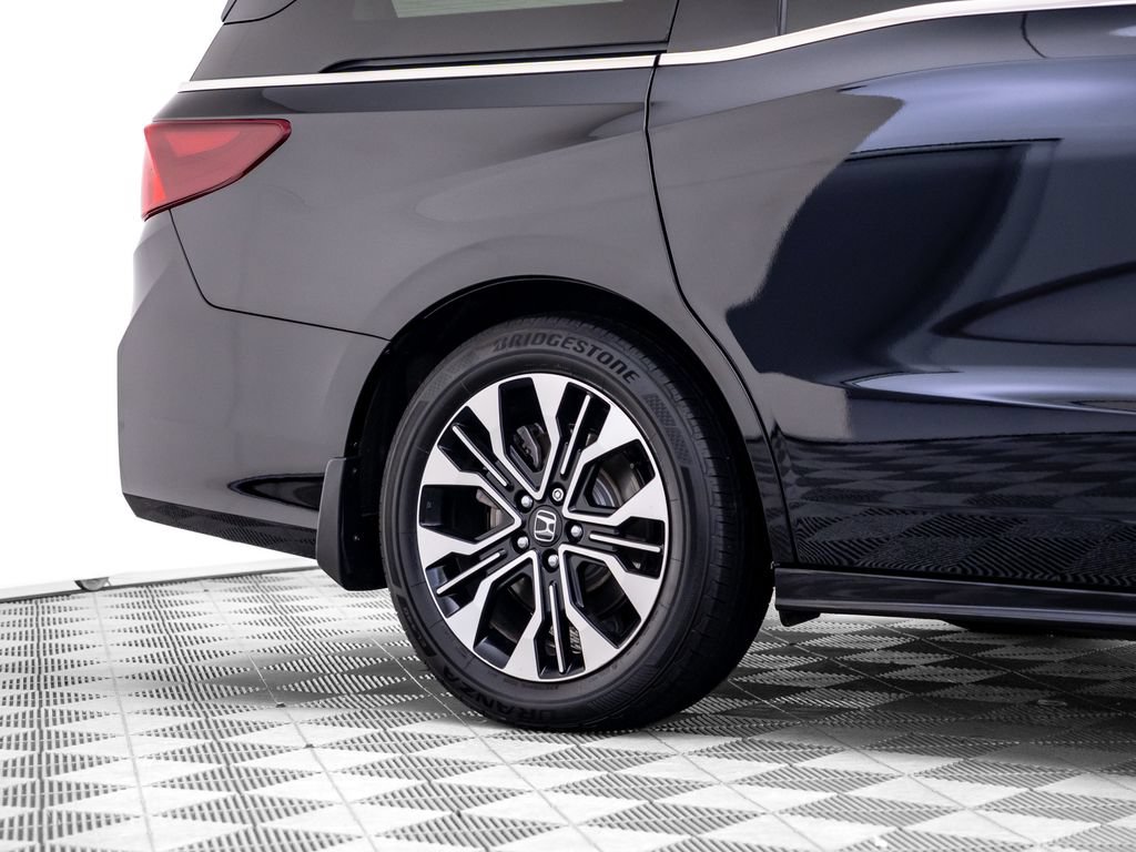 Used 2025 Honda Odyssey Elite image 40