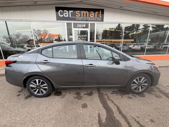 Used 2023 Nissan Versa SV image 8