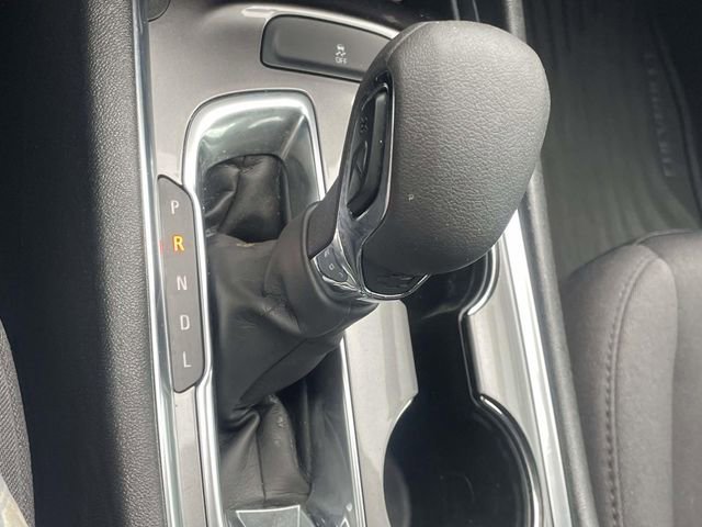 Used 2023 Chevrolet Malibu LT FWD image 20