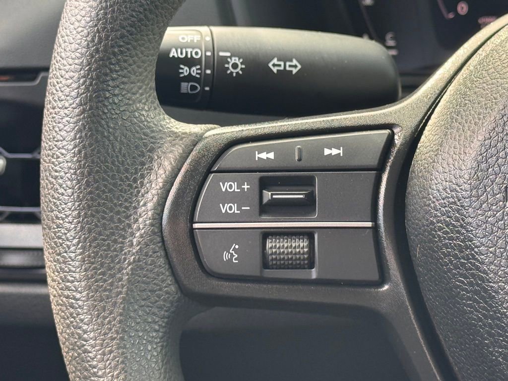 Used 2024 Honda Accord EX image 17