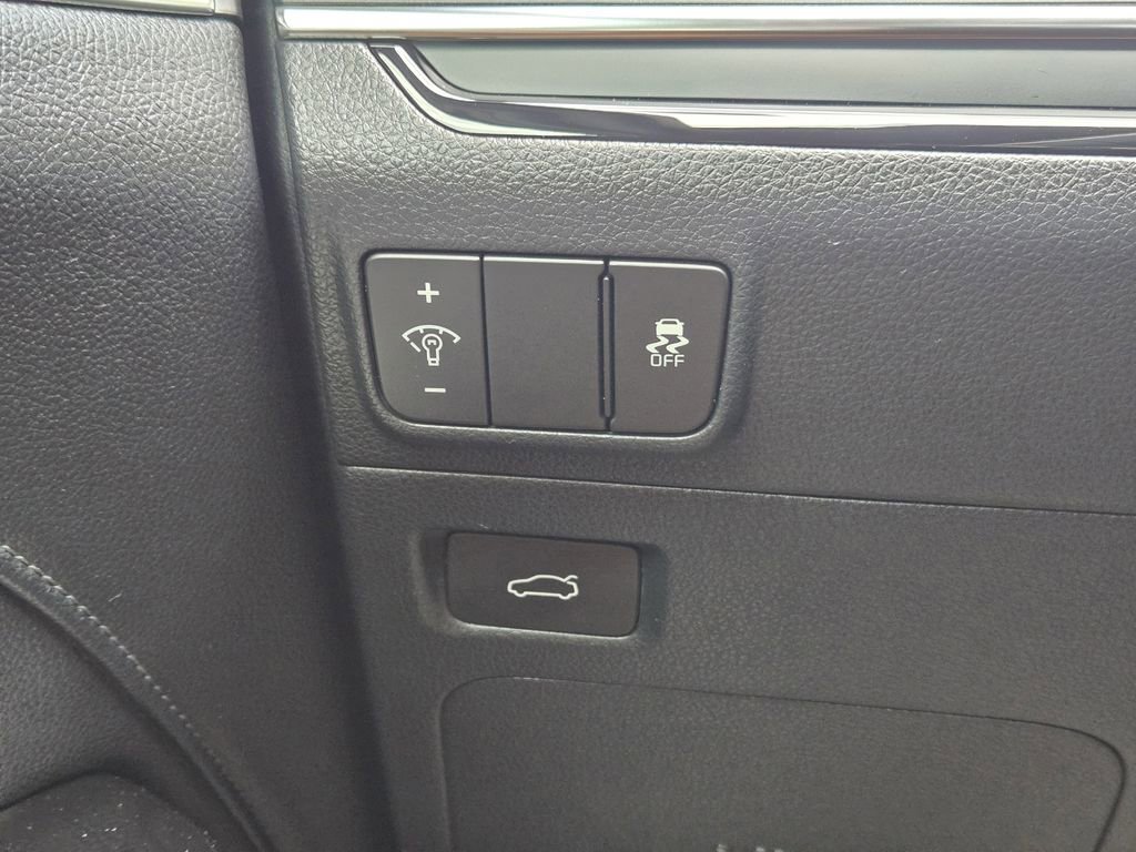 Certified 2025 Kia K5 GT-Line w/ GT-Line Premium Package image 24