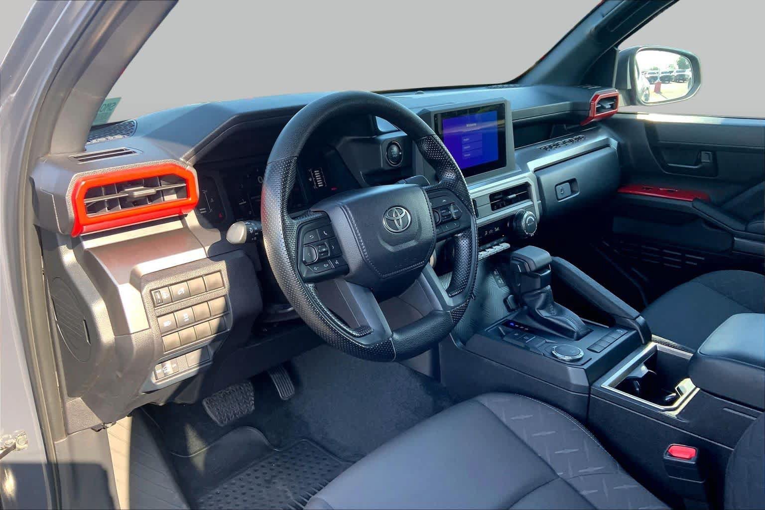 Used 2025 Toyota Tacoma SR5 RWD image 18