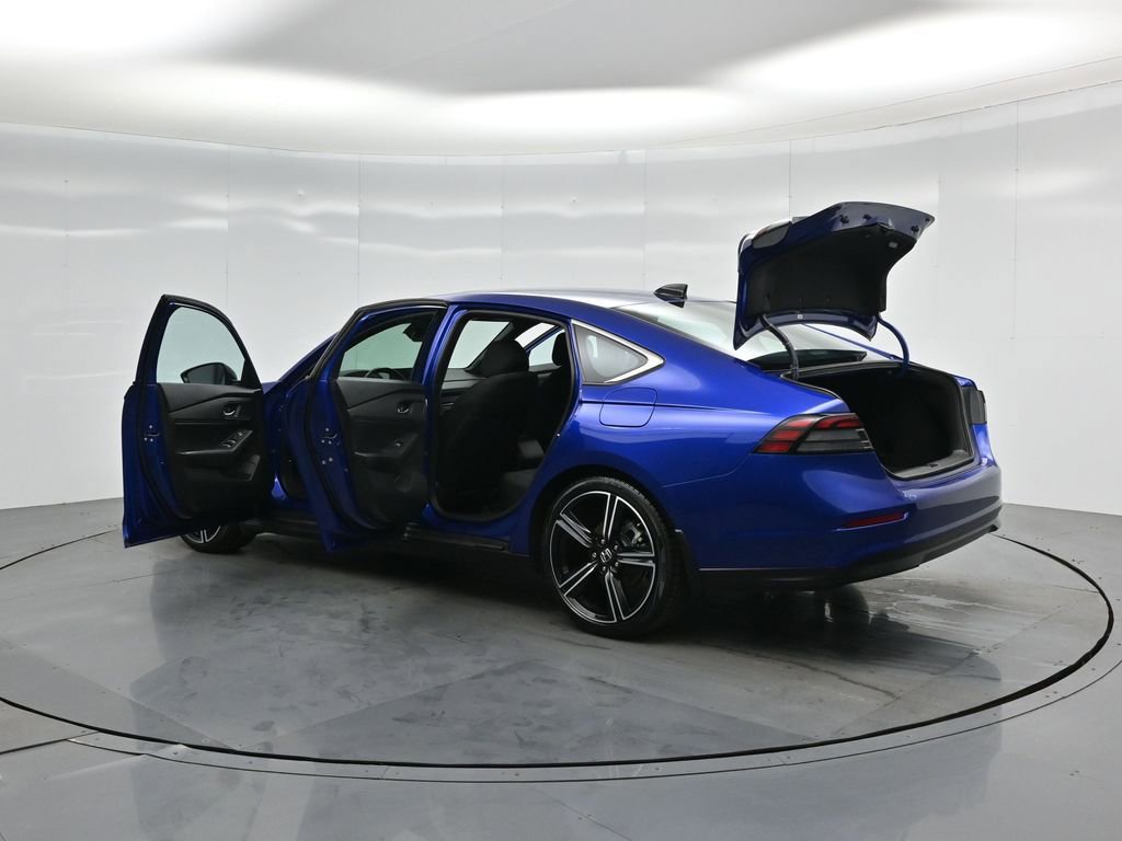 Used 2023 Honda Accord Sport image 30