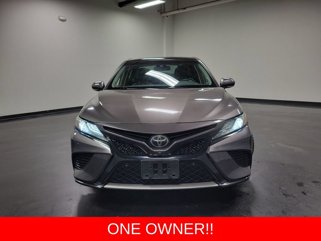 Used 2018 Toyota Camry XSE w/ Driver Assist Package FWD image 2