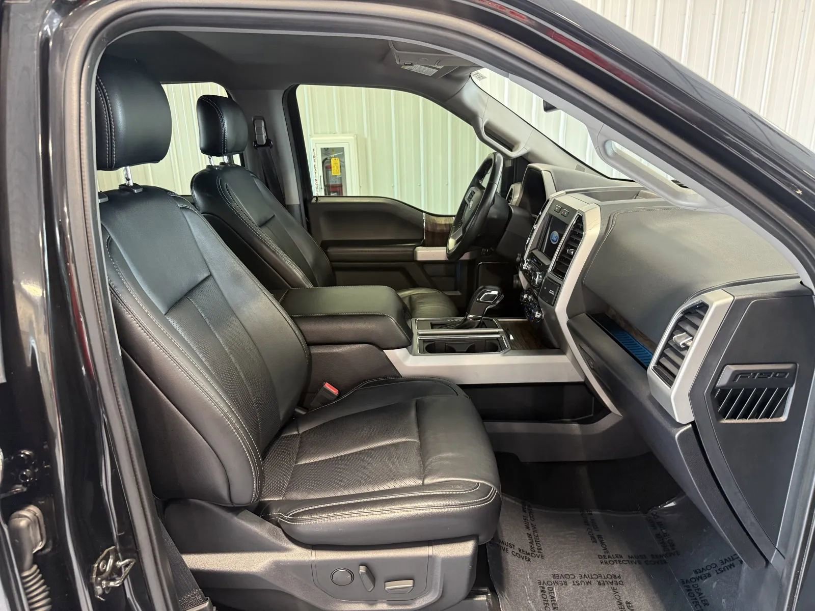 Used 2019 Ford F150 Lariat w/ Trailer Tow Package AWD/4WD image 28