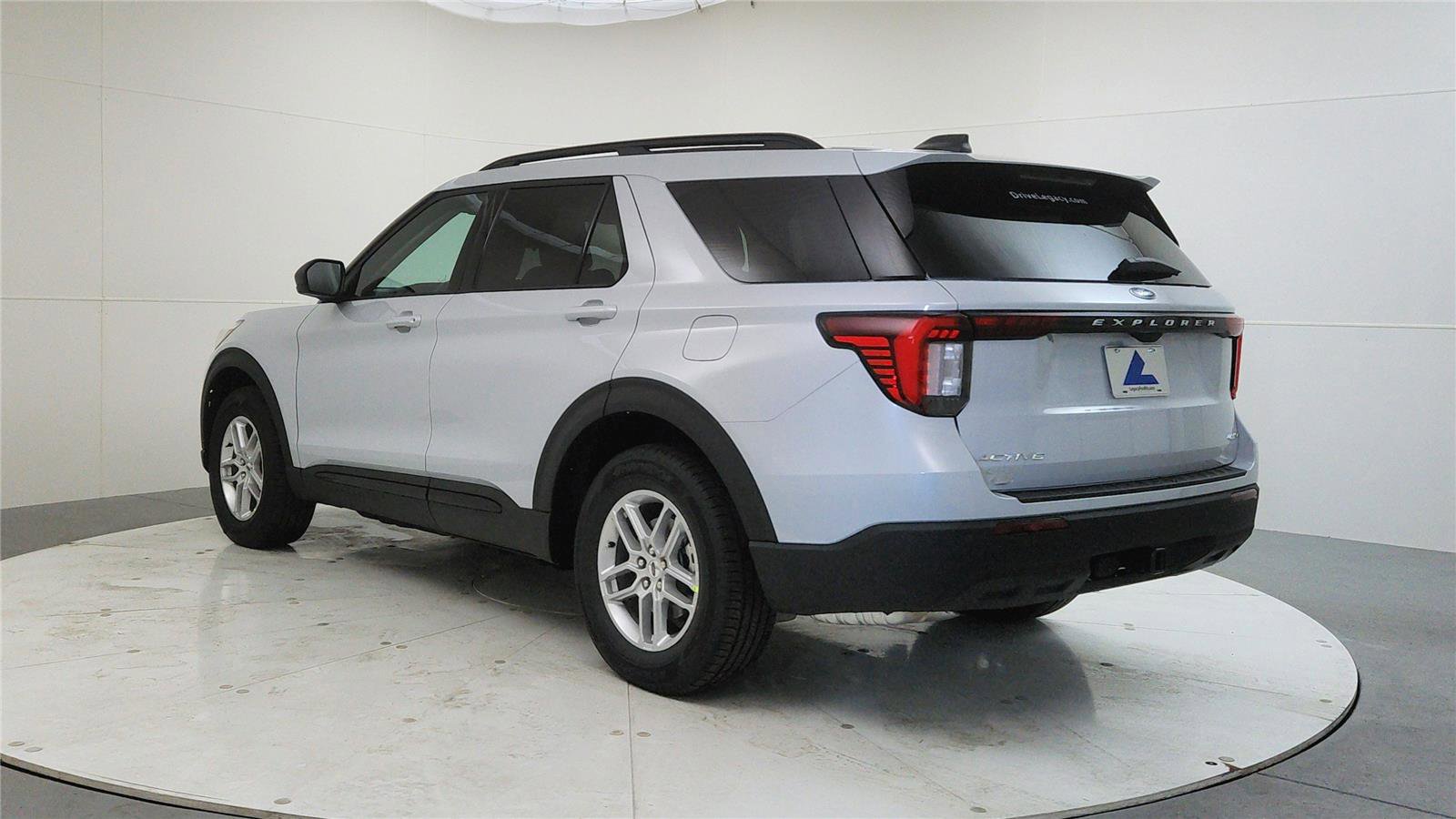 New 2026 Ford Explorer Active image 6