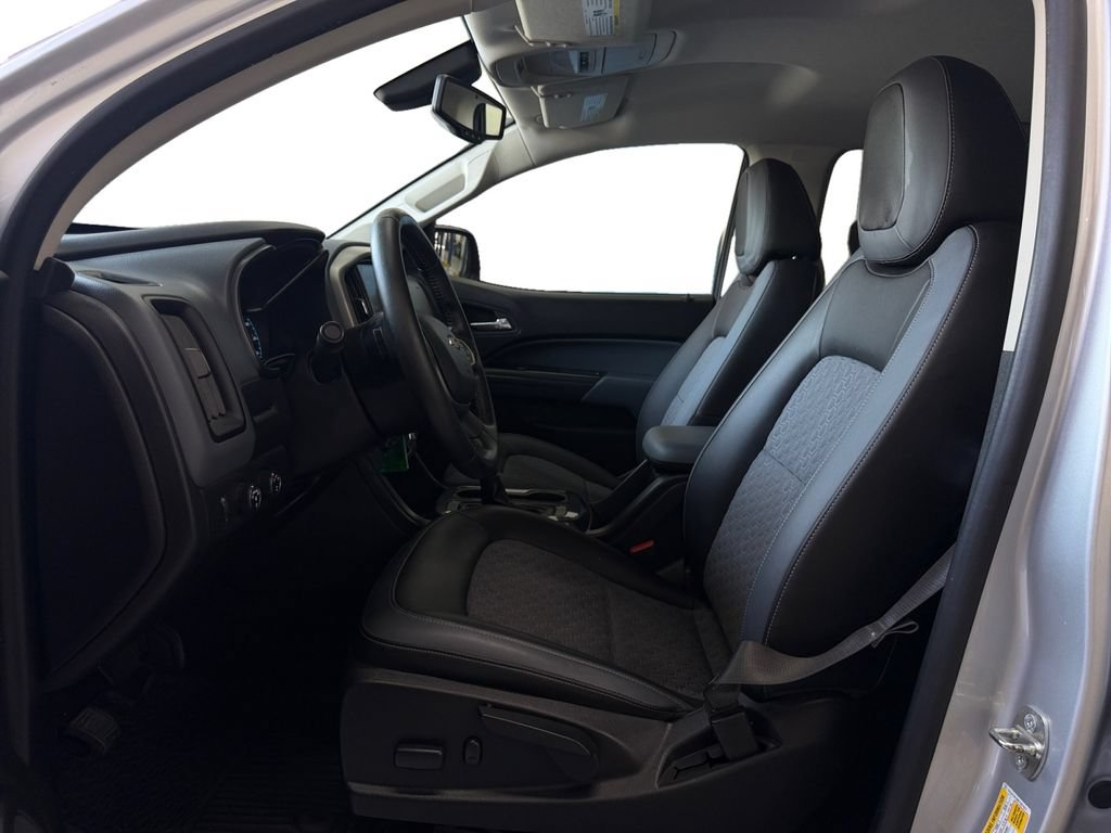 Used 2016 Chevrolet Colorado Z71 AWD/4WD image 10