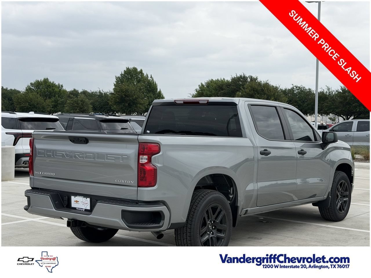 New 2026 Chevrolet Silverado 1500 Custom RWD image 4