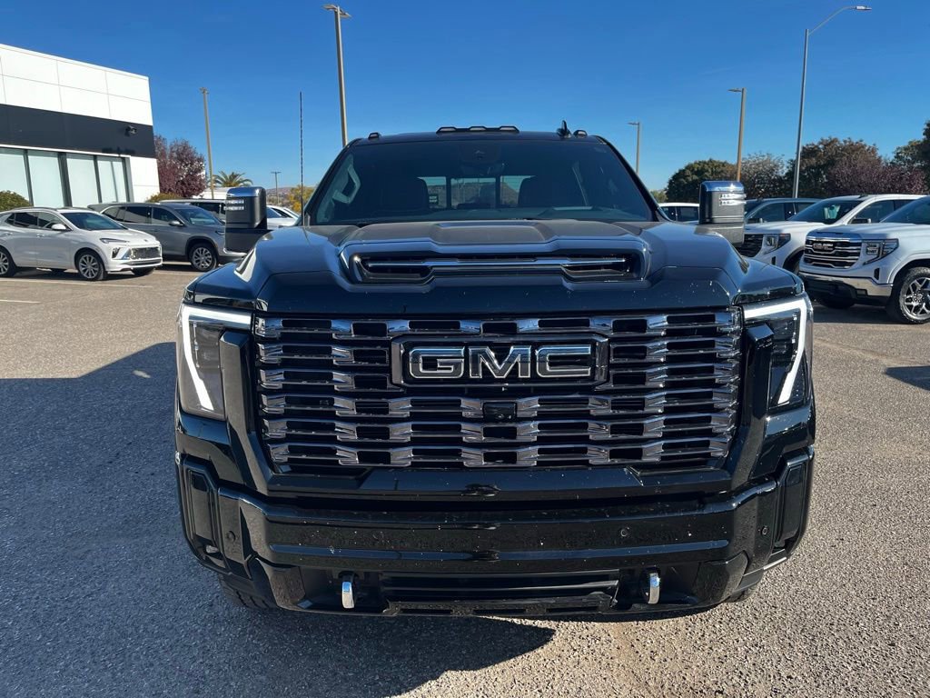 New 2025 GMC Sierra 2500 Denali Ultimate image 2