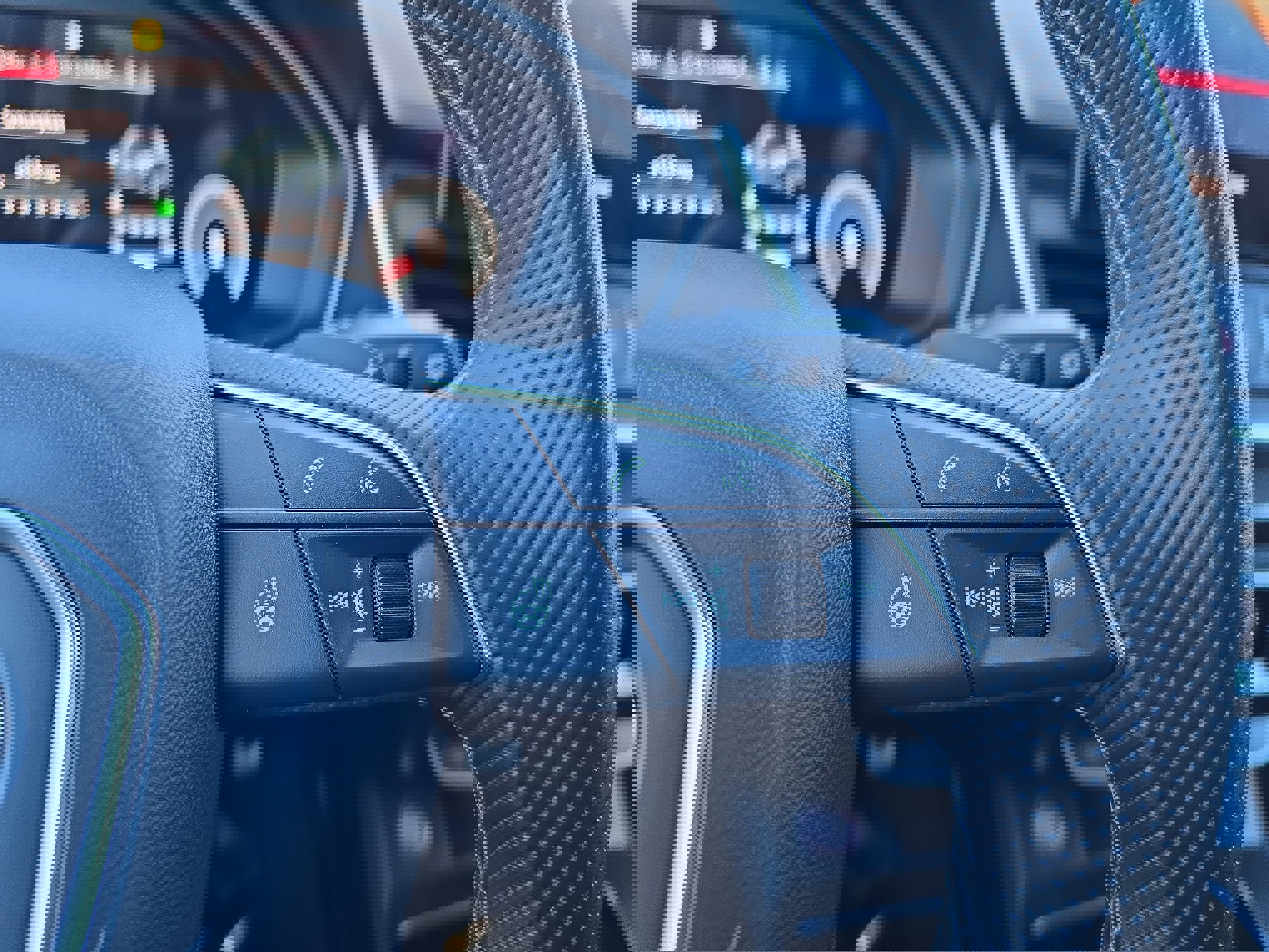 Used 2023 Audi SQ5 Premium Plus w/ Premium Plus Package image 18