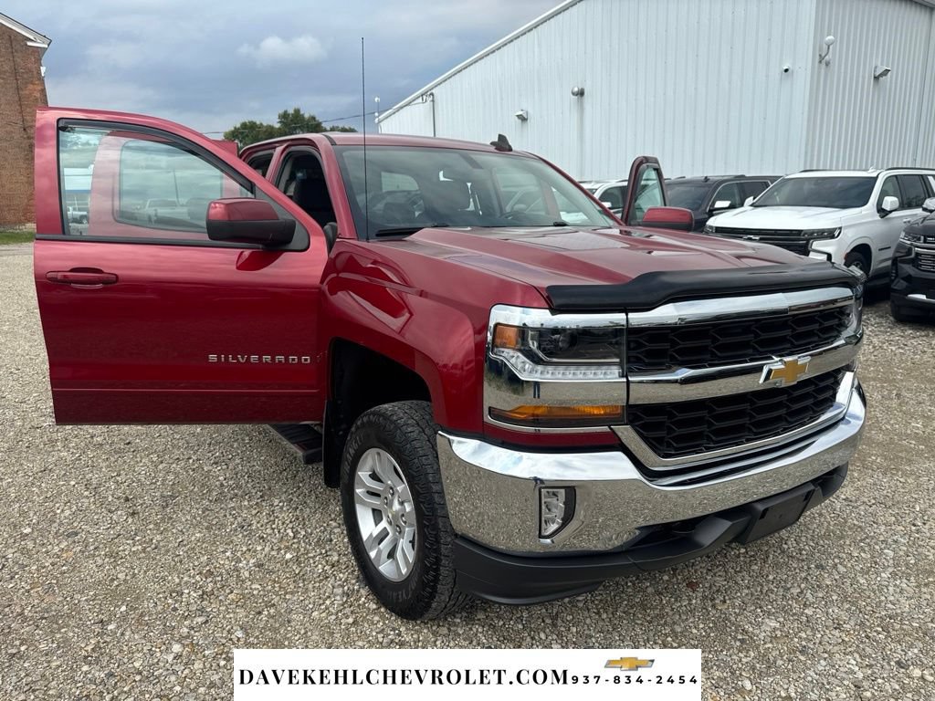 Used 2018 Chevrolet Silverado 1500 LT w/ All Star Edition AWD/4WD image 16