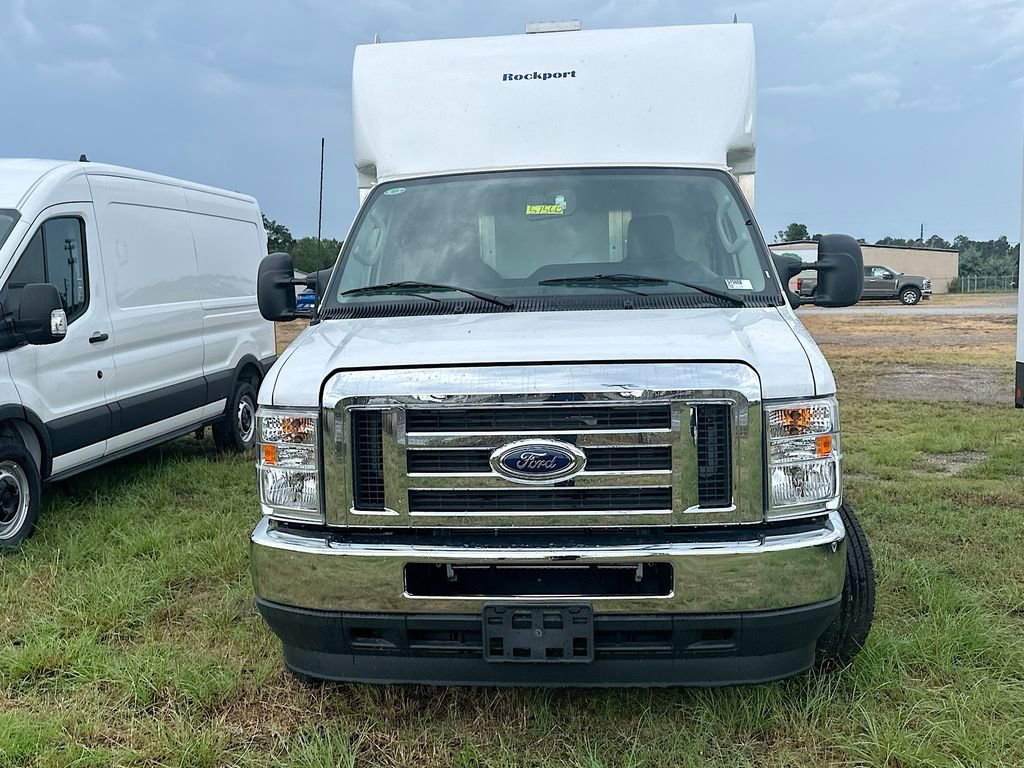 New 2025 Ford E-350 and Econoline 350 Super Duty w/ Power Equipment Group image 4