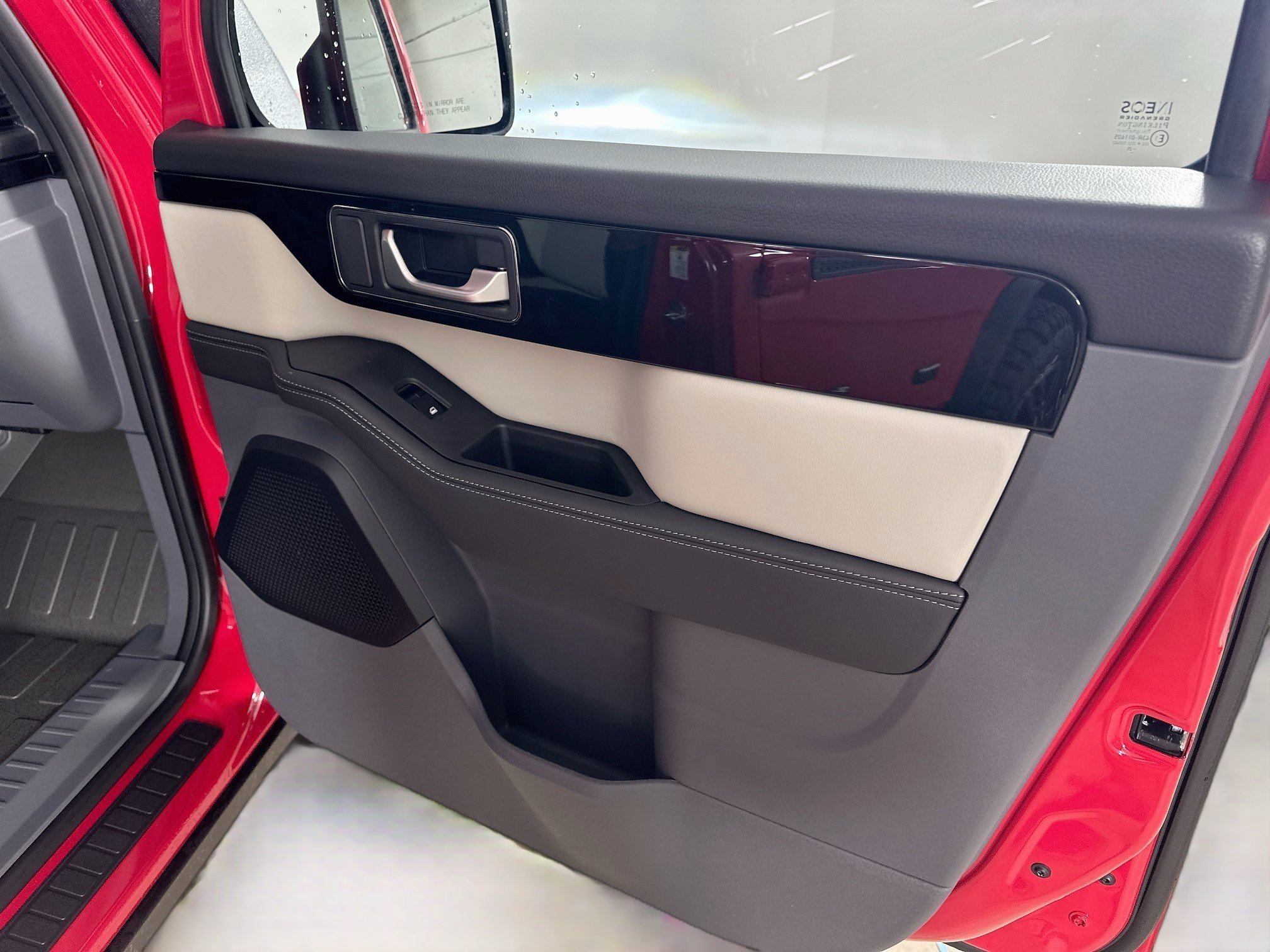 New 2025 INEOS Grenadier Station Wagon AWD/4WD image 48